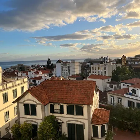 Luxury View Free Parking Families Apartamento