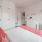 Luxury View Free Parking Families Apartman *