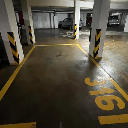 Luxury View Apartment Funchal Central Families Free Parking Lägenhet *