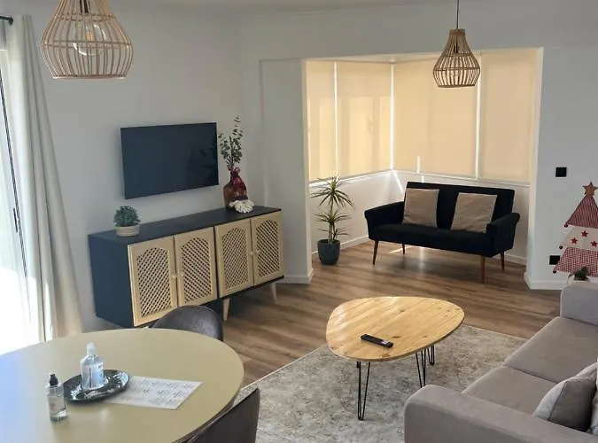 Διαμέρισμα Luxury View Free Parking Families Φουνκάλ